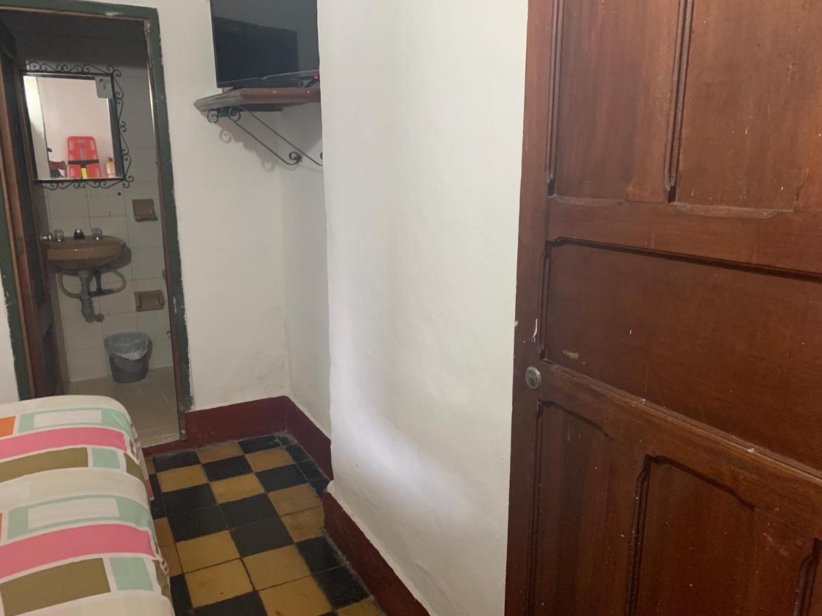 Hotel Casa Antigua Buga Esterno foto
